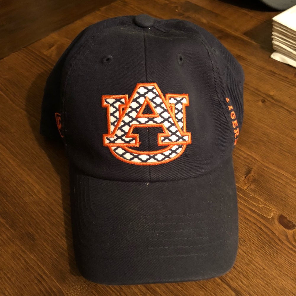 Women’s Auburn baseball hat